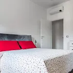Verona - Sweety Apartment With Balcony!