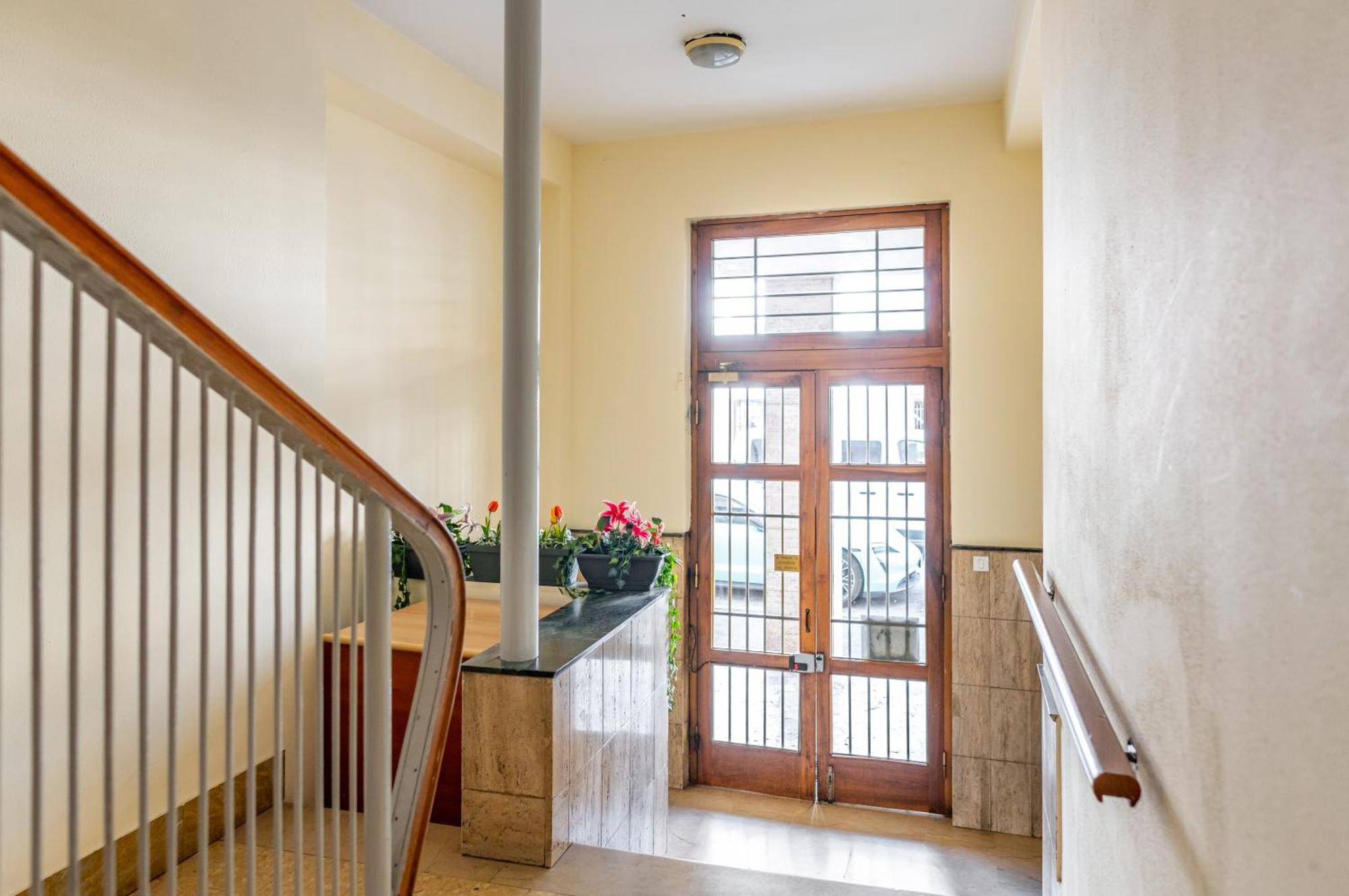 Apartamento - Sweety With Balcony! *